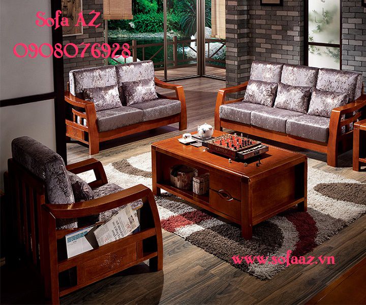 Các chất liệu vải bóng cũng làm nổi bật bộ ghế sofa gỗ